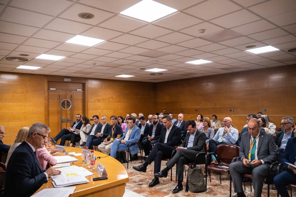 Imagen O Concello de Ribeira participa no II Foro Urbano de España
