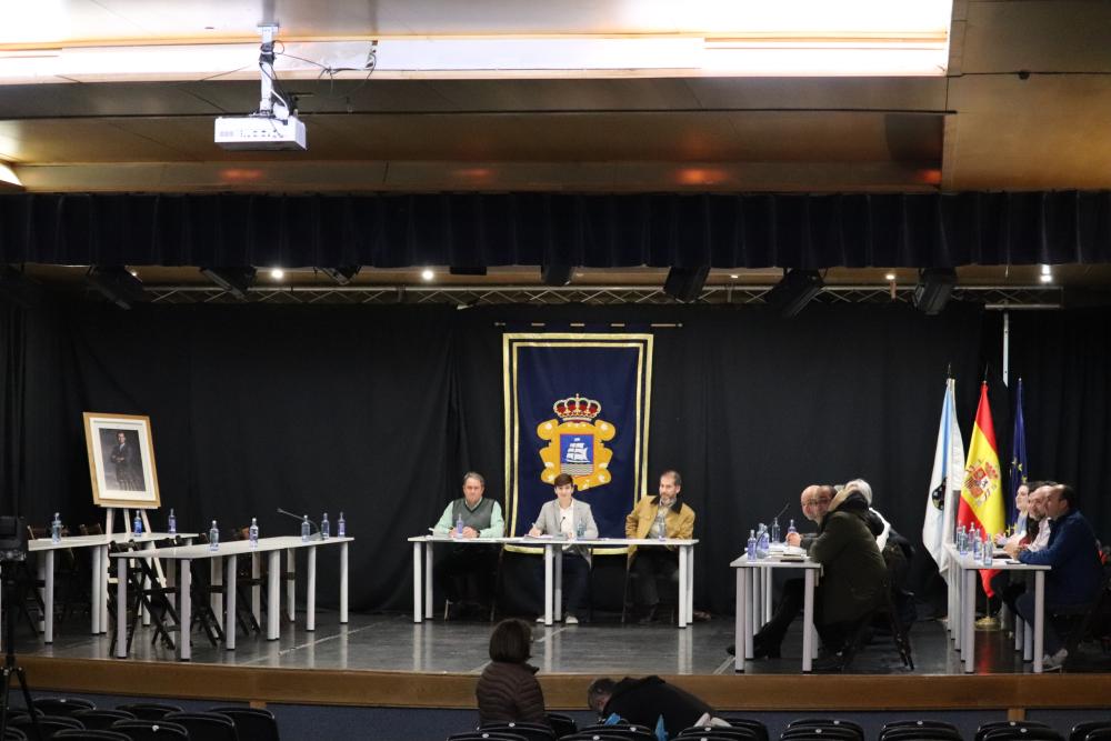 Imagen O Concello de Ribeira aproba a liquidación do aparcadoiro do Centenario e a actualiza os contratos de auga e iluminación