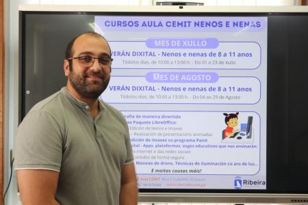 Imagen El aula CeMIT de Ribeira presenta los cursos de verano en los que destaca la AI