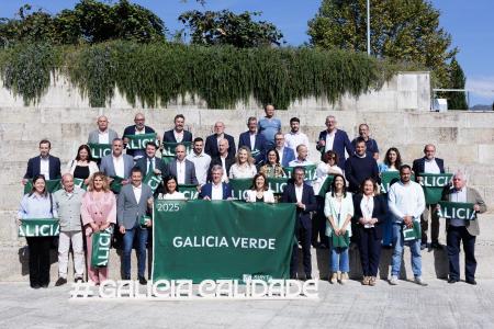 Imaxe O Concello de Ribeira revalida por cuarta vez consecutiva a distinción Bandeira Verde de Galicia