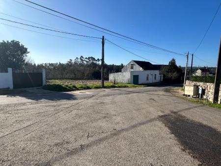 Imaxe O Concello de Ribeira ampliará o saneamento no lugar de Muíños, en Oleiros