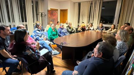 Imaxe O Concello de Ribeira reúnese coas comisións de festas do municipio