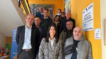 Imaxe María Sampedro pon en valor o traballo do alumnado de carpintería da UCA