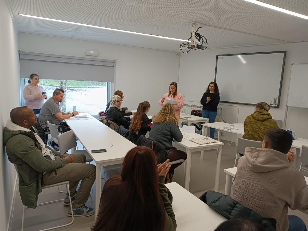 Imagen O Programa Integrado de Emprego de Ribeira forma a 15 persoas en manipulación de alimentos