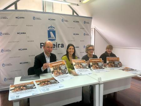 Imaxe María Sampedro pon en valor o traballo realizado pola Asociación Amas de Casa de Ribeira coa organización da súa anual Homenaxe ás...