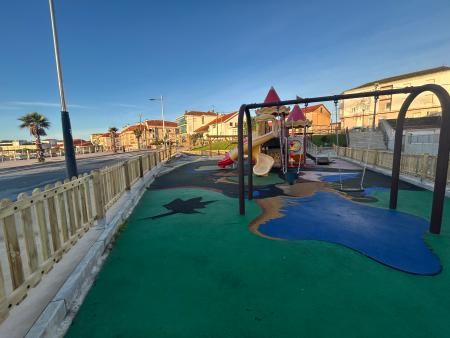 Imaxe O Concello de Ribeira adxudica a renovación do parque infantil da rúa Castelao