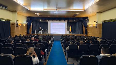 Imaxe Ribeira informou sobre o procedemento de regularización extraordinaria para persoas estranxeiras en situación irregular