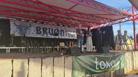 Imaxe O folclore galego toma a parroquia de Artes co Bruón Folk Fest