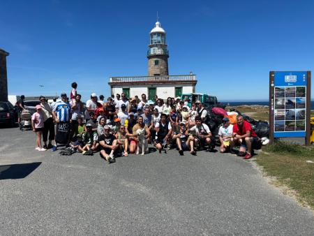 Imagen A segunda limpeza da costa de Corrubedo tradúcese na retirada de dúas toneladas de lixo da man de 150 persoas voluntarias