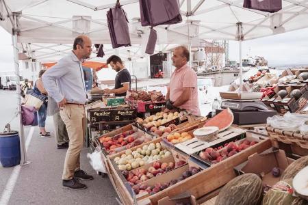 Imaxe O mercado ambulante regresa a Aguiño no 8 de xuño