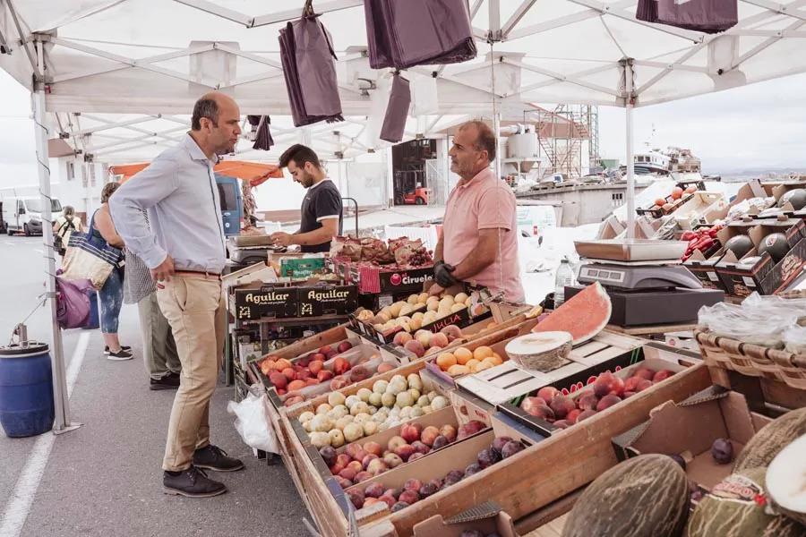 Imagen O mercado ambulante regresa a Aguiño no 8 de xuño