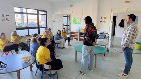 Imaxe Remata a formación en varios centros educativos de Ribeira sobre a intervención en situacións de violencia contra a infancia