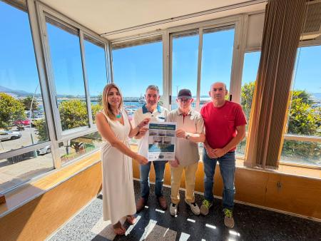 Imaxe O Liceo Marítimo de Ribeira promove a terceira mostra de modelismo naval