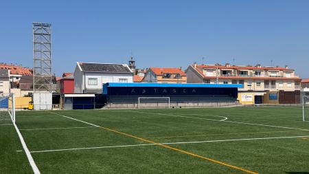 Imaxe O Concello de Ribeira resulta beneficiario dunha subvención para a mellora dos vestiarios do campo de fútbol de Aguiño
