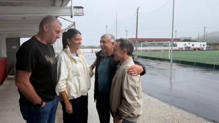 Imaxe Os vestiarios do campo de fútbol de Carreira serán reformados grazas a unha alianza entre o Concello de Ribeira e a Xunta de Galicia