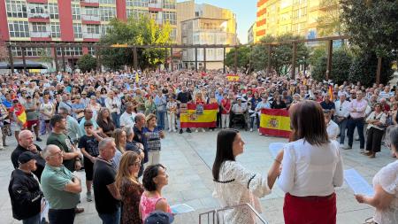 Imagen Ribeira amosa o seu apoio ao pobo de Ceuta