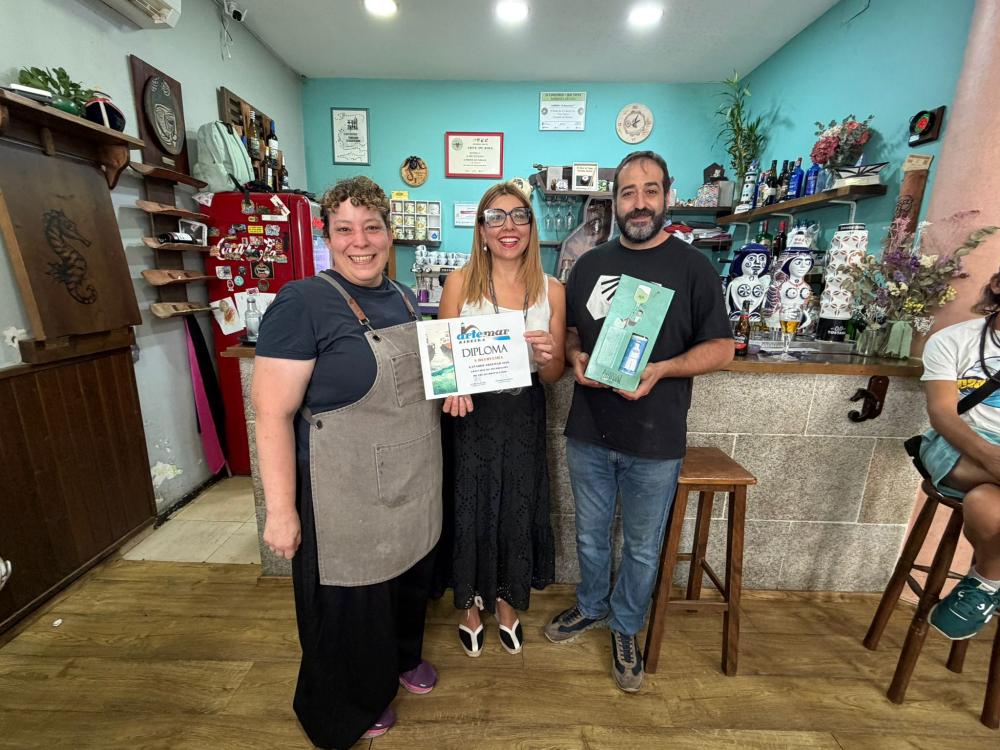 Imagen O Concello de Ribeira entrega os premios do concurso de decoración da décimo novena edición de Artemar