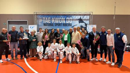 Imaxe A alcaldesa destaca o nivel dos taekwondistas ribeirenses e o dinamismo no Natural Sport